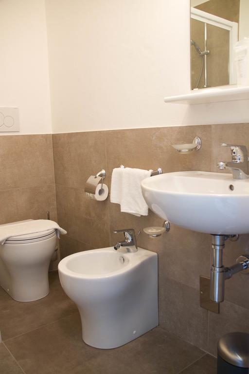 Hotel Arianna Ізео Номер фото